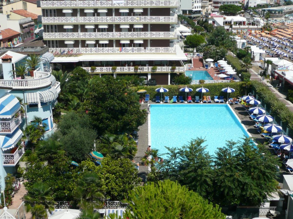 Hotel Imperial Caorle Zewnętrze zdjęcie
