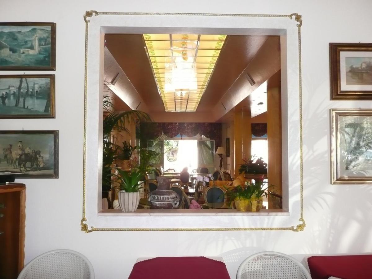 Hotel Imperial Caorle Zewnętrze zdjęcie