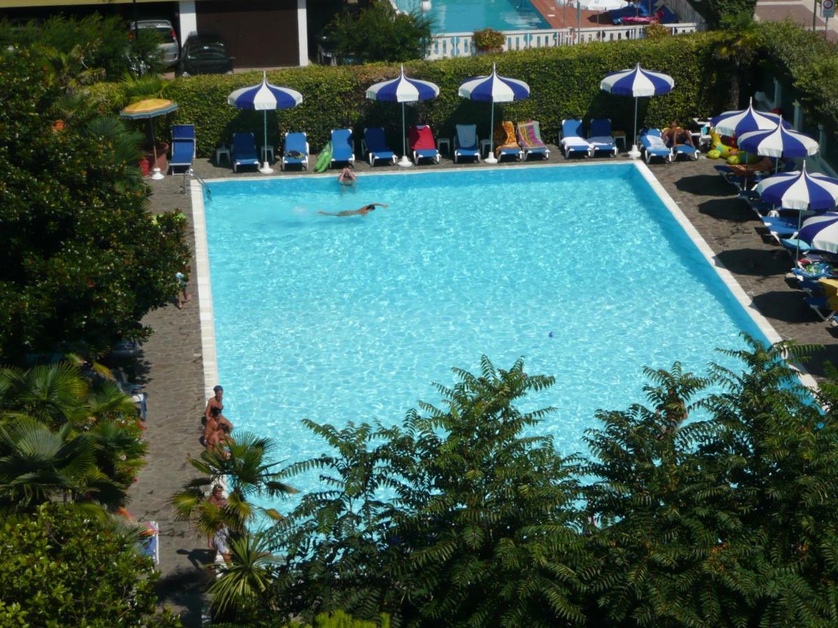 Hotel Imperial Caorle Zewnętrze zdjęcie